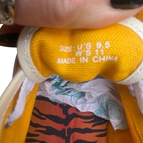 Vans Yellow Mustard Lace Up Checkerboard Skate Shoes Women size 11 - Picture 6 of 8